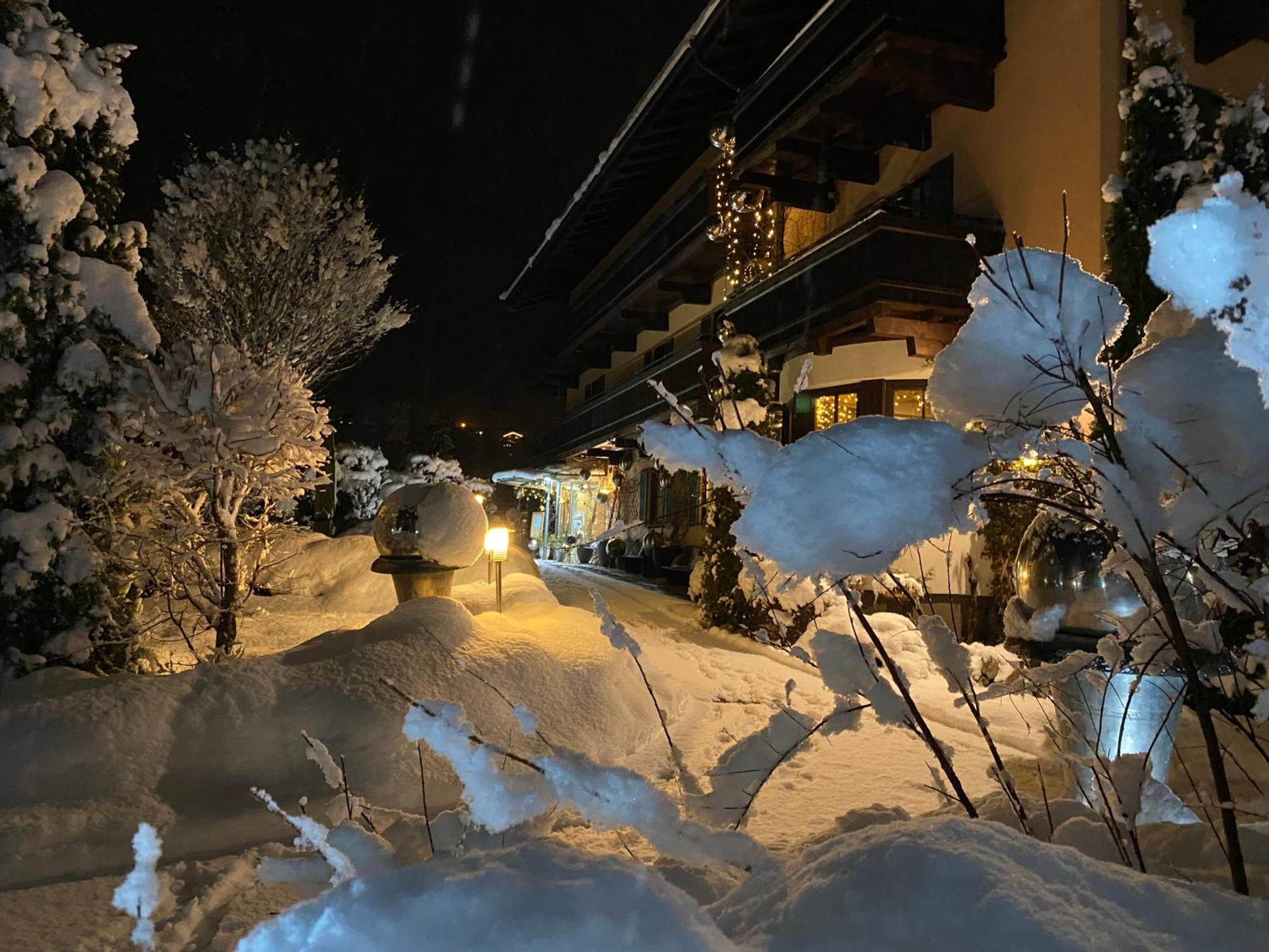 Hotel Edelweiss Kitzbuehel Екстериор снимка