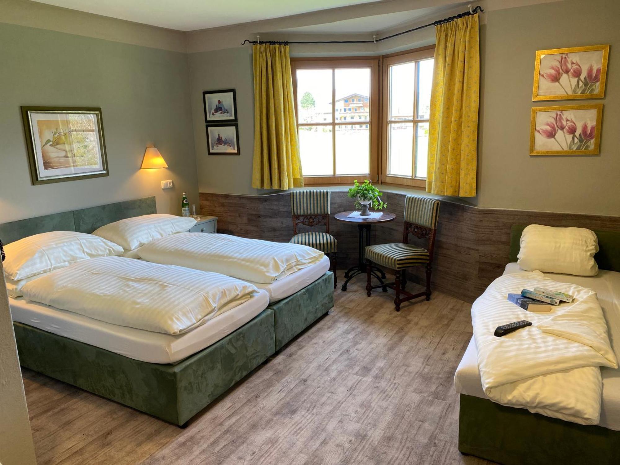 Hotel Edelweiss Kitzbuehel Екстериор снимка